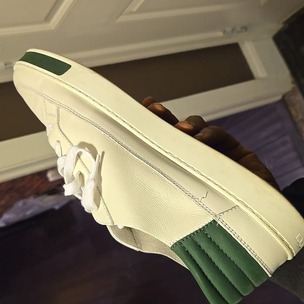 Gucci sneakers